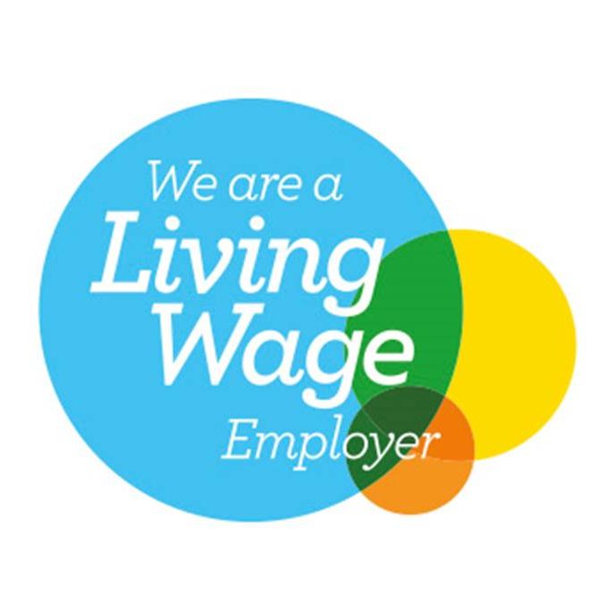 Livibg Wage Logo Logo